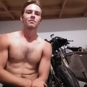 Meet your Posher, Hunter